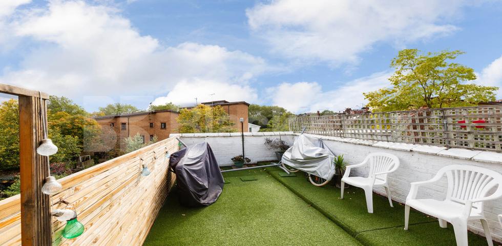 			1 Bedroom, 1 bath, 1 reception Flat			 Priory Road, CROUCH END